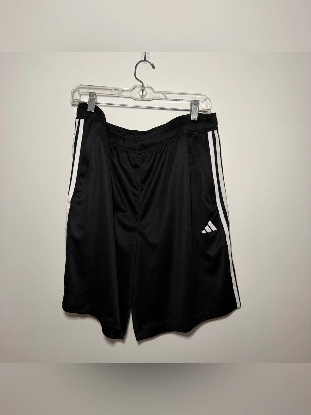Adidas Men’s Training Short Size XL